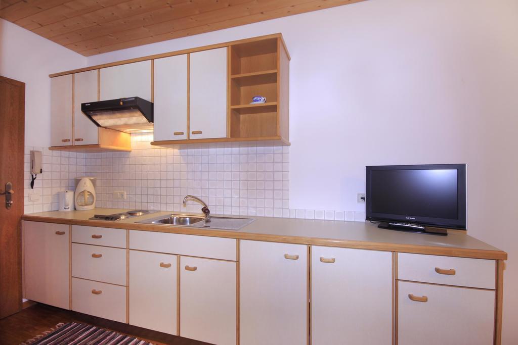 Apartments Gasserhof Lagundo Rum bild